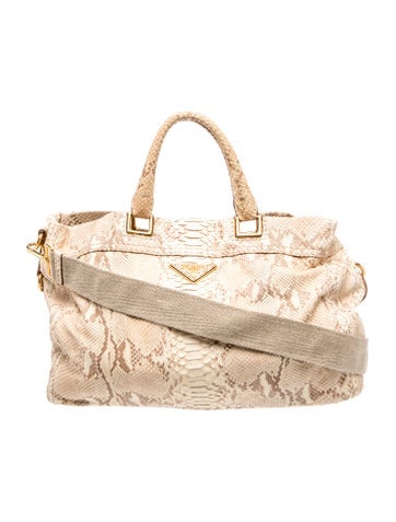 Enameled Metal Triangle Top Handle Bag