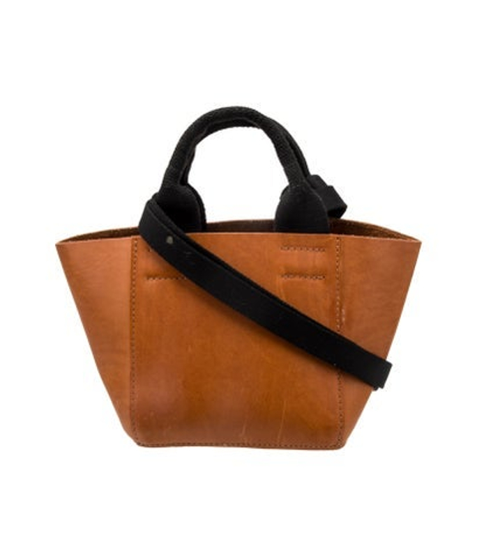 Muun Leather Bucket Bag