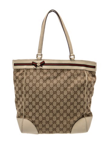 GG Canvas Mayfair Medium