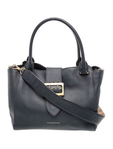 House Check Buckle Tote