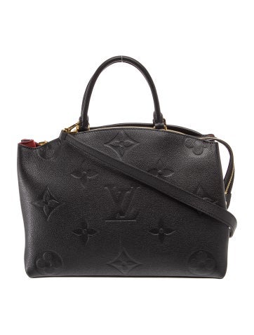 LV Monogram Grand Palais