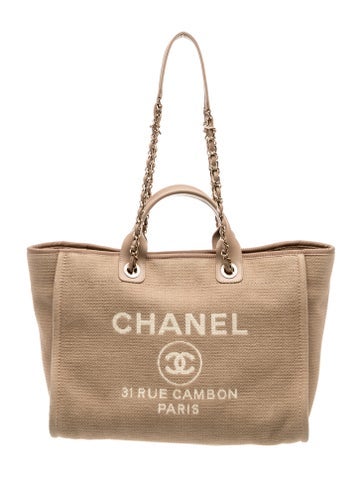 Medium Deauville Shopping Tote