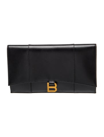 Leather Hourglass Flat Pouch 2024