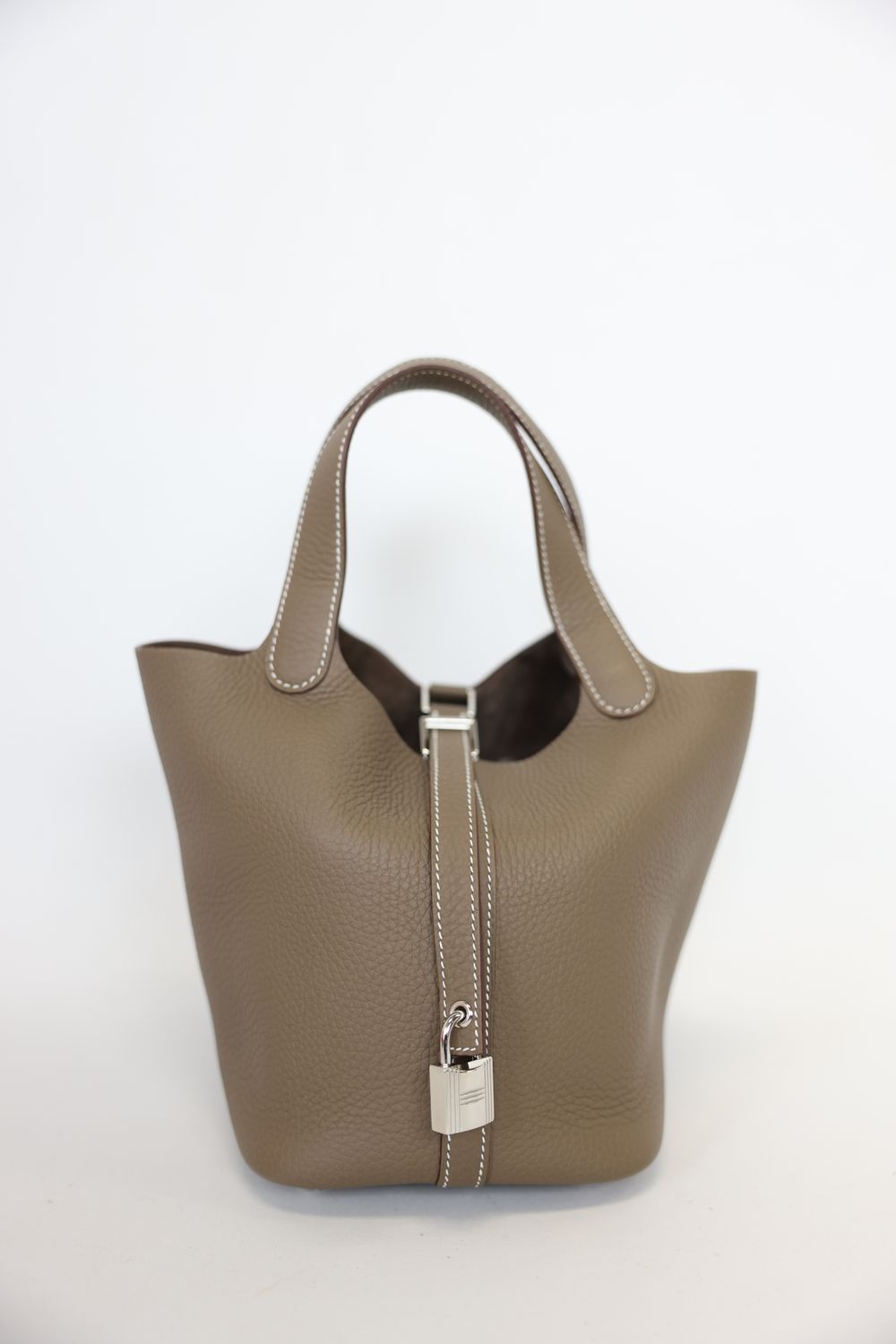 Hermes Hermes Picotin 18 Lock PM Bag, Beige Etoupe Clemence Leather and Palladium Hardware, K 2025 Stamp, Preowned in Box WA001