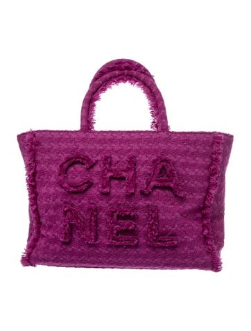 Tweed Giant Logo Shopping Tote