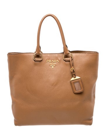 Vitello Daino Leather Top Handle Bag