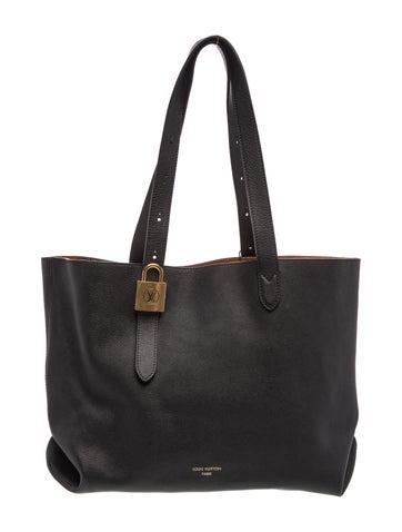 Taurillon Leather Low Key Cabas MM 2024