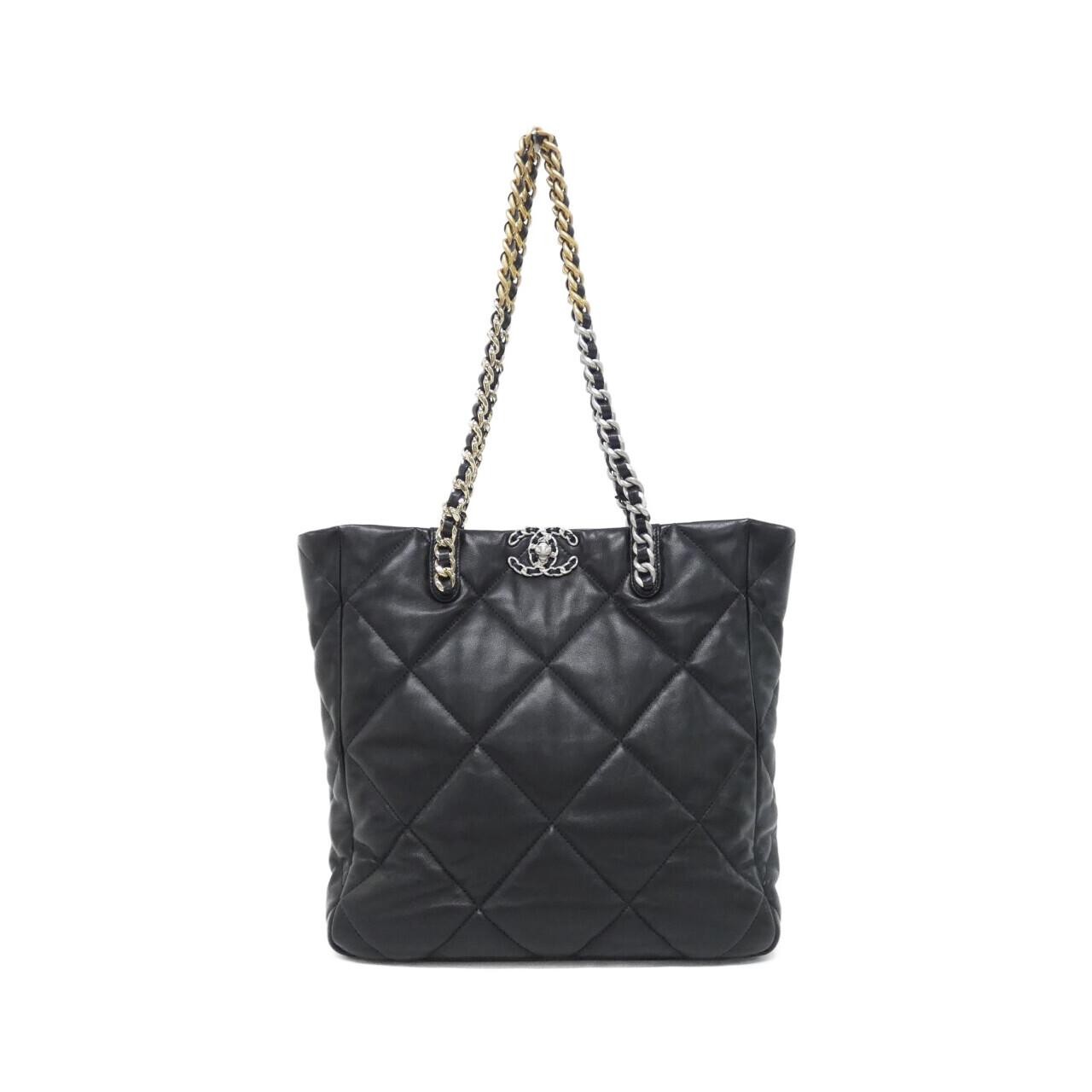 Chanel Chanel 19 Line AS3519 Shoulder Bag