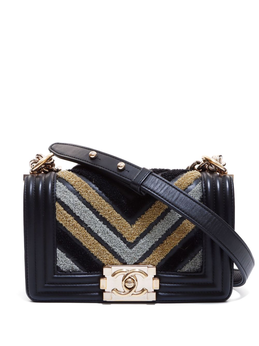 2019 medium Boy Chanel shoulder bag