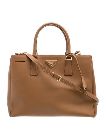 Saffiano Leather Galleria Double Zip Large