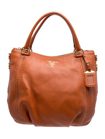 Vitello Daino Leather Shoulder Bag
