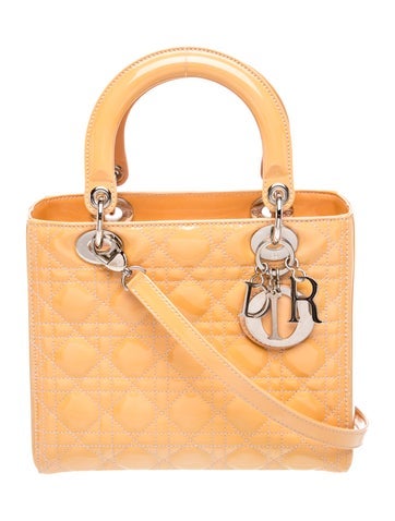 Cannage Lady Dior Medium