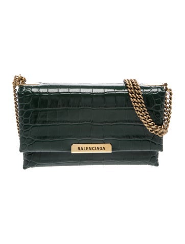 Embossed Leather Triplet Small