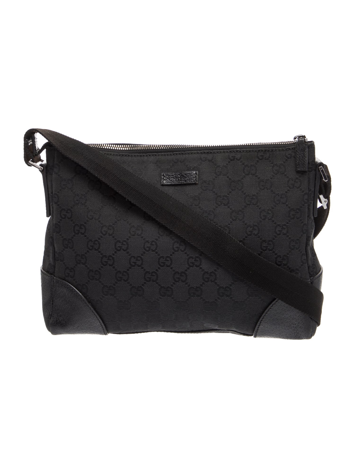 GG Canvas Shoulder Bag