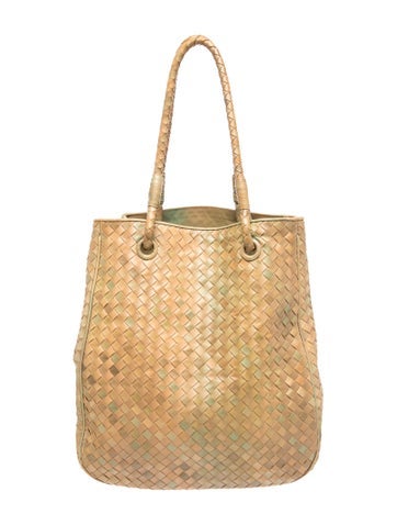Intrecciato Shoulder Bag