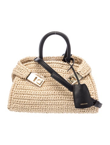 Raffia Hug Mini w/ Tags