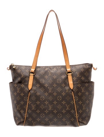 LV Monogram Totally