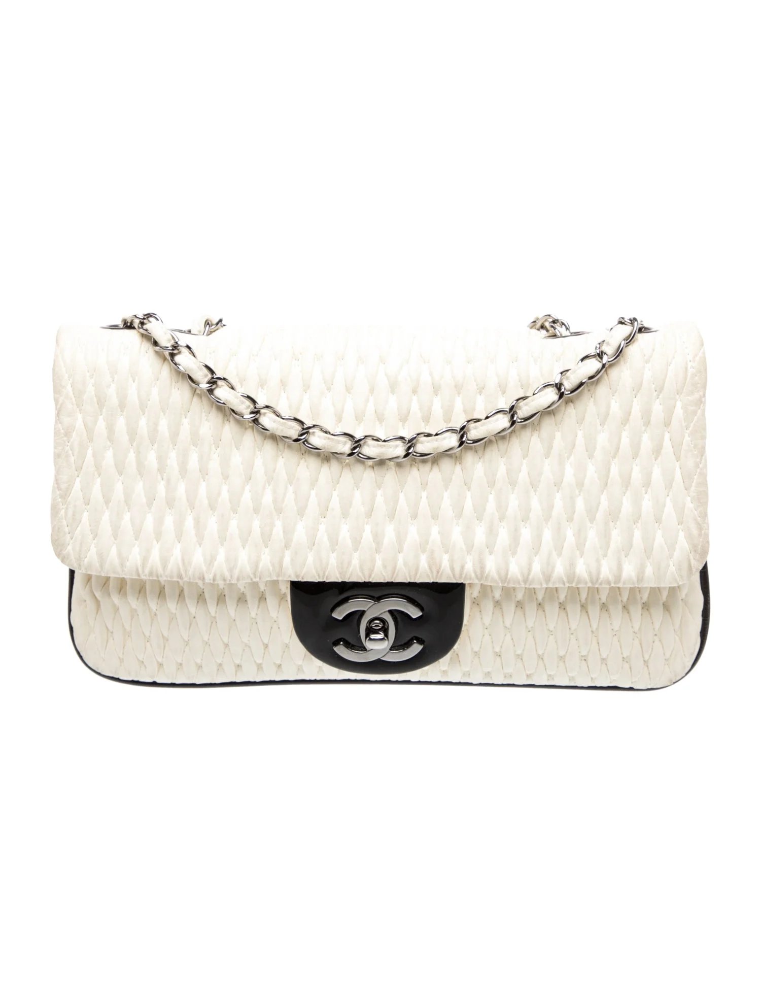 Matelassé Flap Shoulder Bag