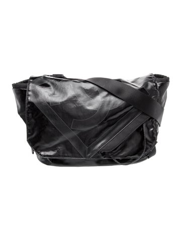 Sport Line Messenger Bag