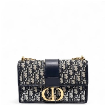 Canvas 30 Montaigne