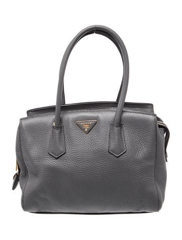 Vitello Daino Leather Shoulder Bag