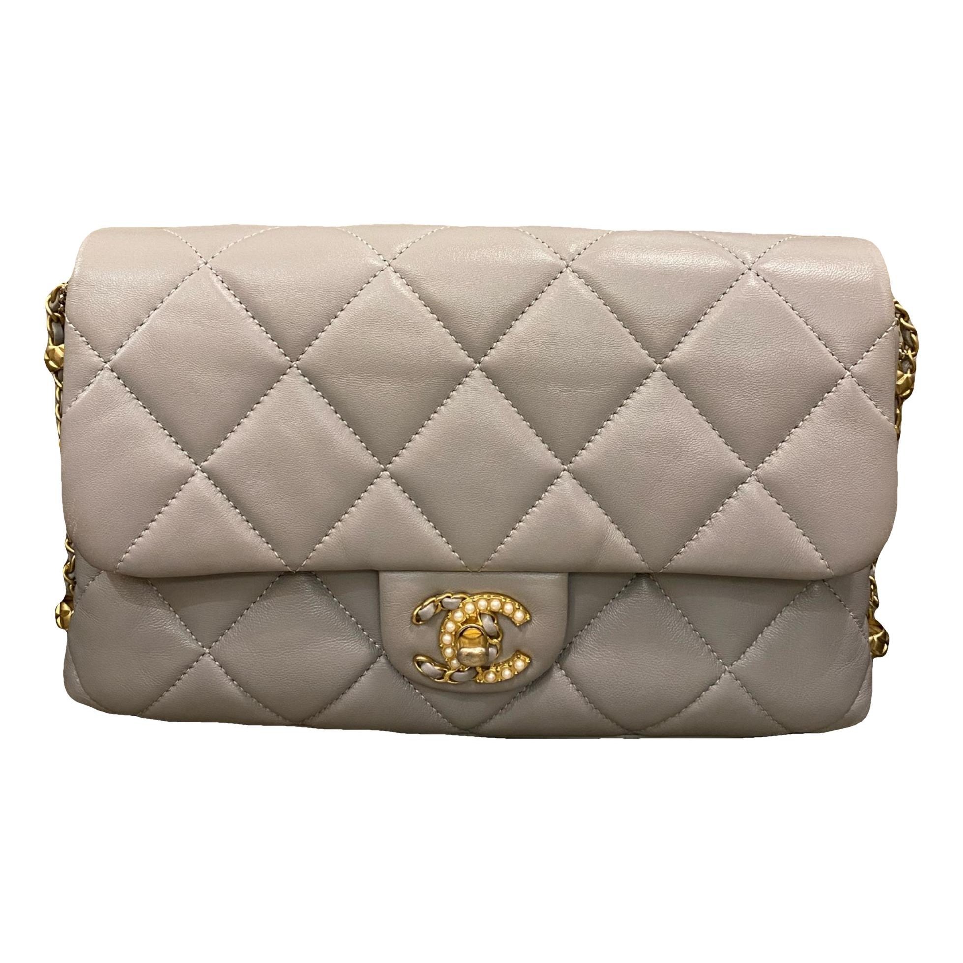 Timeless/Classique leather crossbody bag