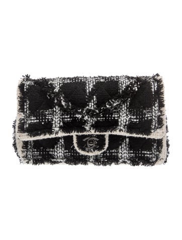 Classic Medium Tweed Double Flap Bag