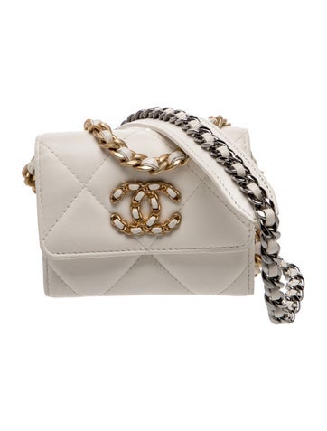 19 Flap Coin Purse w/ Chain