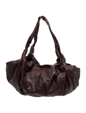 Leather Ascot Medium
