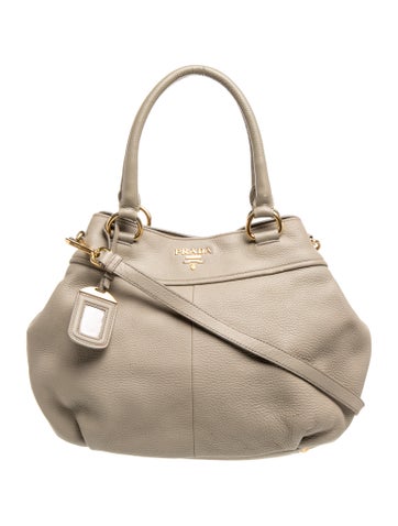 Vitello Daino Leather Shoulder Bag