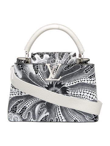 Taurillon Leather Capucines MM 2023