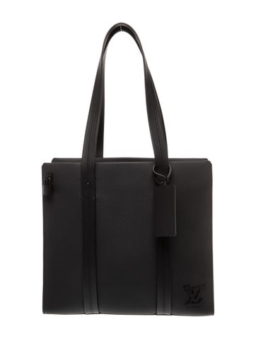 Epi Leather Takeoff