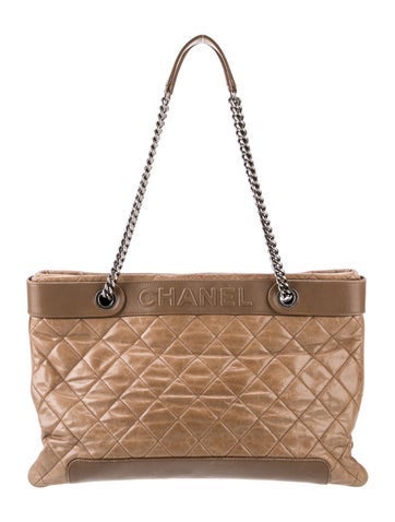 Quilted Large Shopping Tote