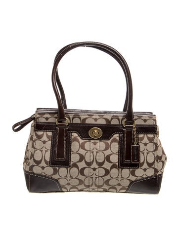 Signature Shoulder Bag