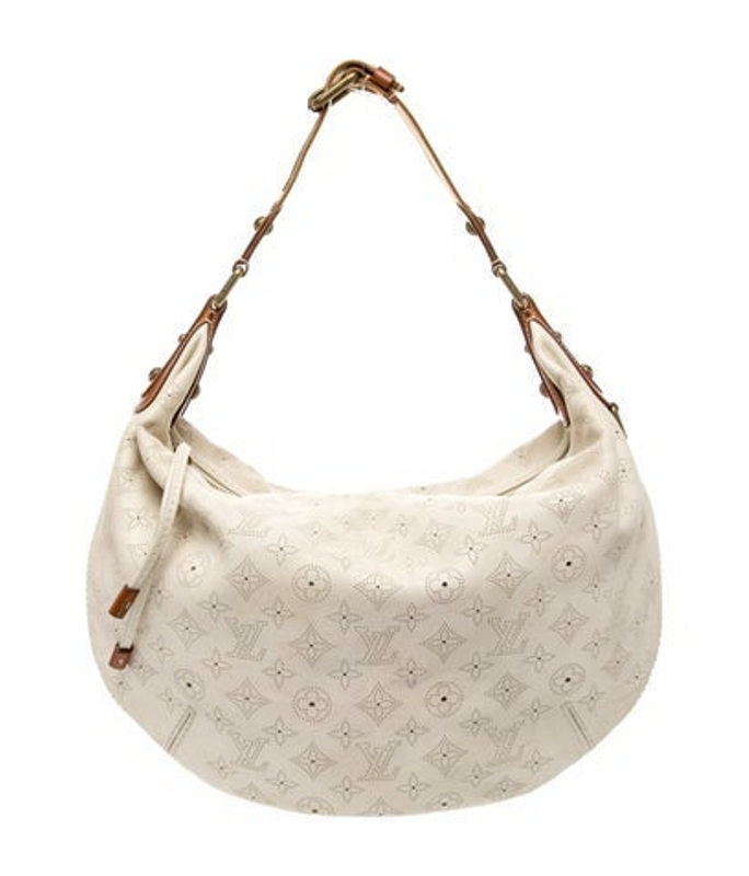 Louis Vuitton Vuitton Monogram Onatah