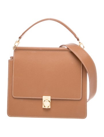 Leather Numéro Sept