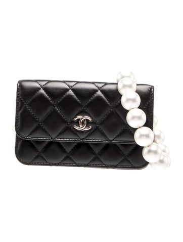 Mini Maxi Pearl Wallet w/ Strap