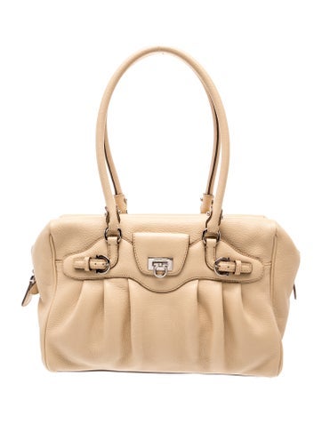 Gancini Shoulder Bag
