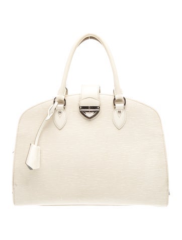 Epi Leather Pont Neuf GM