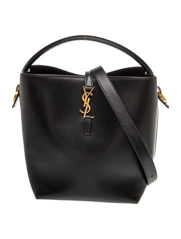 Leather Le
