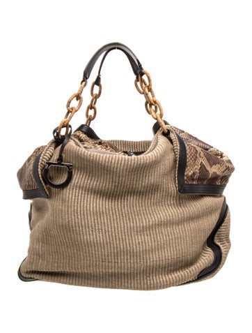 Raffia Hobo