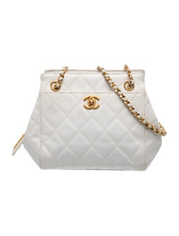 CC Quilted Shoulder Bag