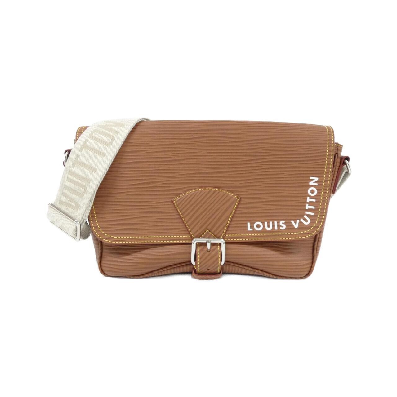 Louis Vuitton EpiXL Montsouris Messenger M23097 Shoulder Bag