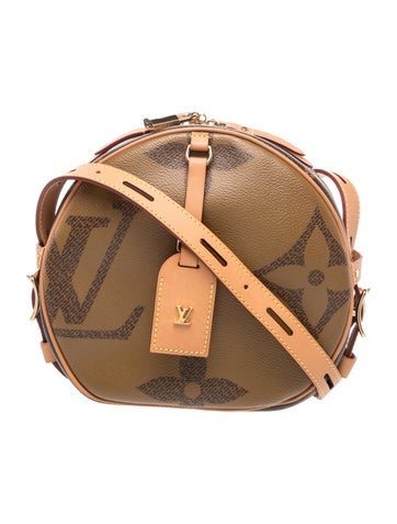 Monogram Giant Boite Chapeau Souple MM