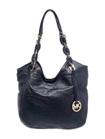 Signature Shoulder Bag