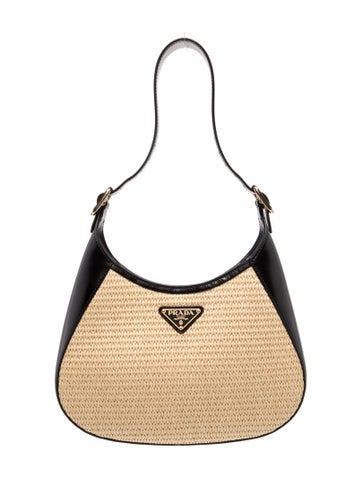 Enameled Metal Triangle Cleo