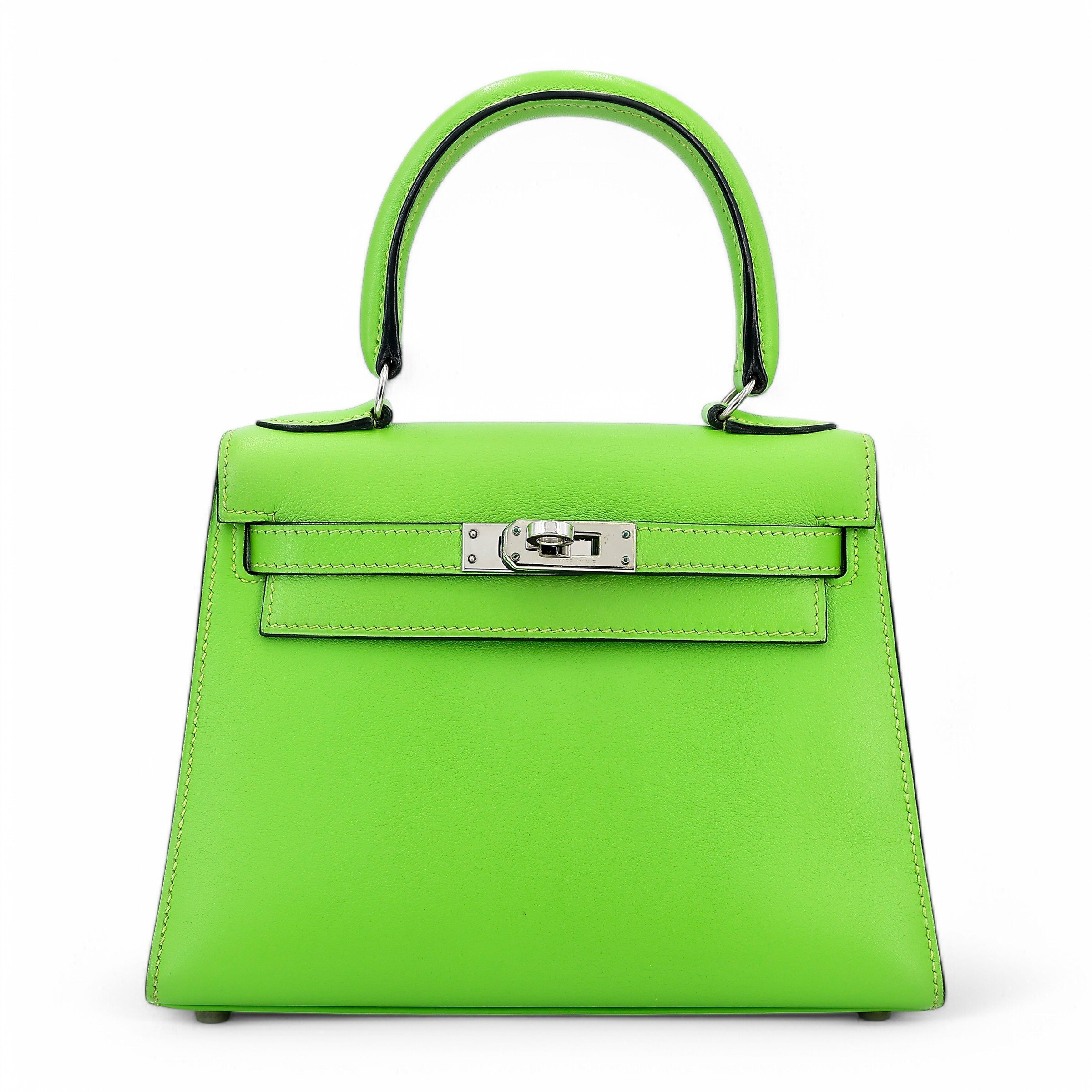 Hermes Very Good ( Rank A) HERMÈS Vintage Mini Kelly 20 Apple Green (62) Swift Palladium hardware Square D (2000)