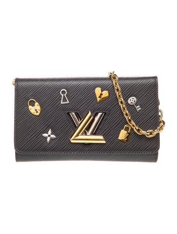 Signature Love Lock Twist Wallet on Chain