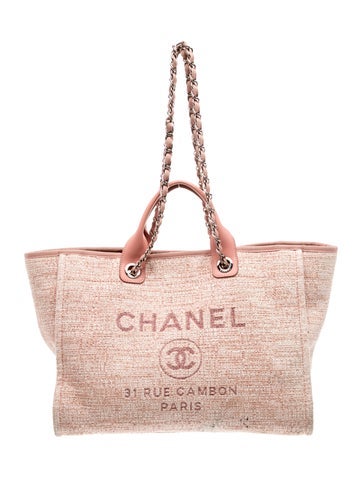 Medium Deauville Shopping Tote