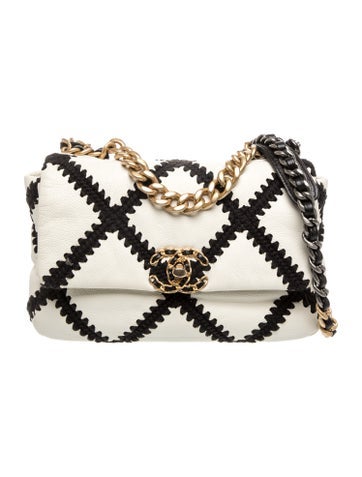 Medium Crochet 19 Flap Bag